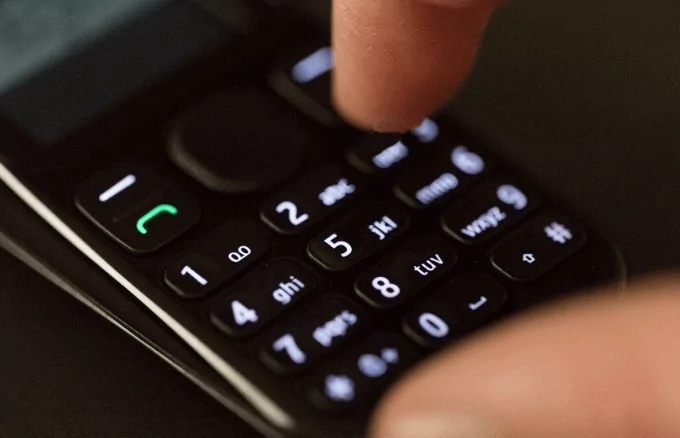 set-up-voicemail-smartphone-truy cập-tin nhắn - Mẹo kỹ thuật trực tuyến Cách thiết lập thư thoại trên điện thoại thông minh của bạn và truy cập tin nhắn image