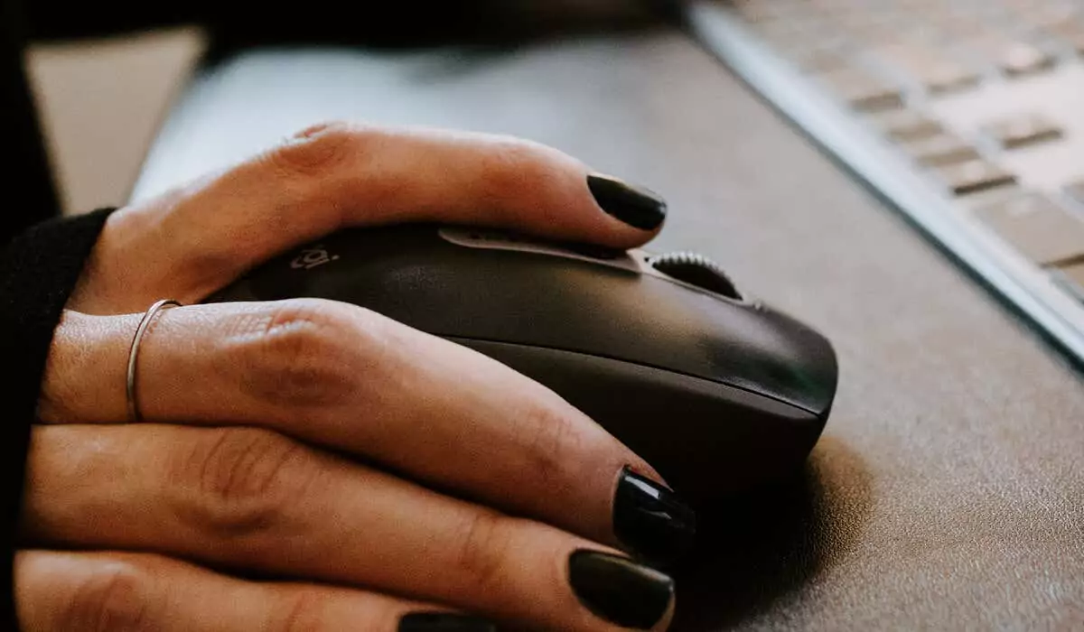 hdg-cant-click-on-anything-in-windows-11-8-fixes-1-nén - Help Desk Geek Không thể nhấp vào bất cứ thứ gì trong Windows 11? 8 Sửa ảnh 1