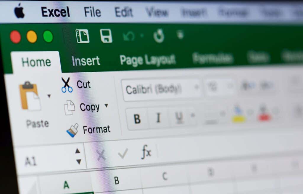 Menu Microsoft excel - Bộ phận trợ giúp Geek Lỗi “Vi phạm chia sẻ” Microsoft Excel: Nguyên nhân và cách khắc phục ảnh 1