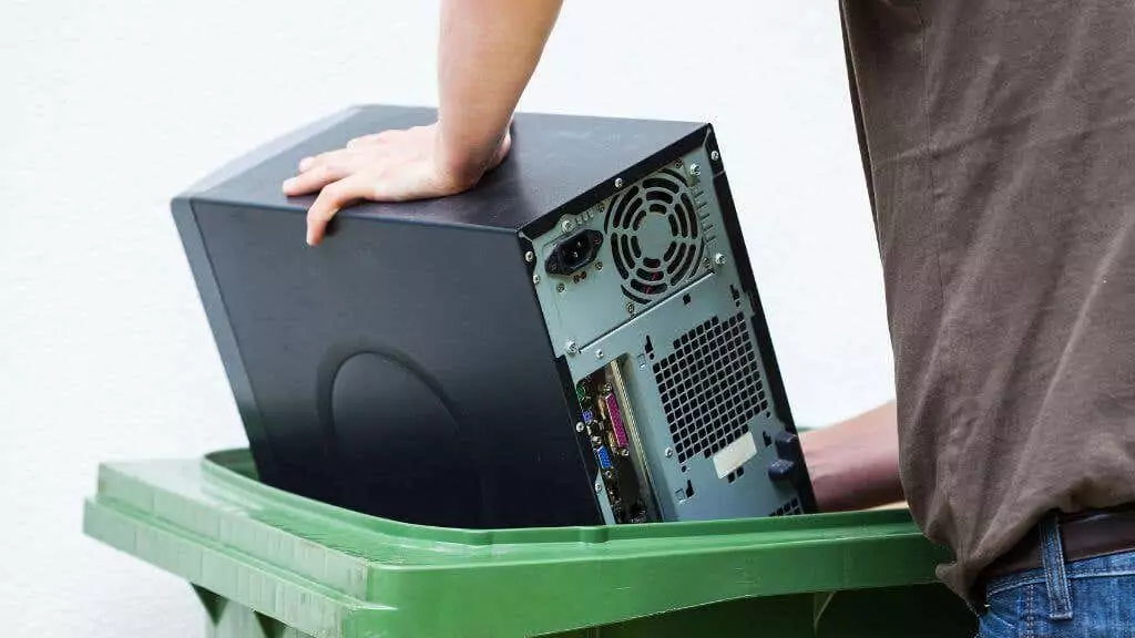 - Bàn trợ giúp Geek Khi nào máy tính quá cũ? hình ảnh
