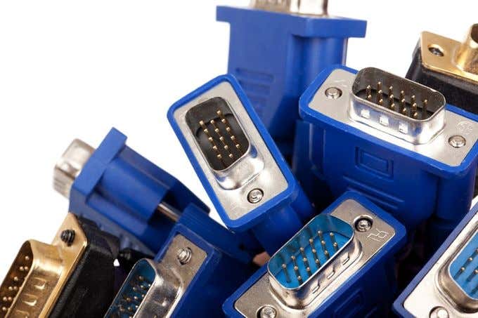 Đầu nối VGA - Mẹo kỹ thuật trực tuyến Kết nối hai máy tính với một màn hình bằng nhiều cổng hình ảnh