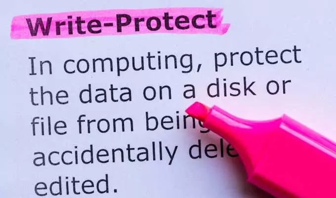 Amazon - Người đam mê bộ phận trợ giúp Cách khắc phục lỗi “Media Is Write Protected” trong ảnh Windows