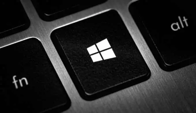 Cập nhật 3 cửa sổ - Help Desk Geek Cách xem và xóa lịch sử Clipboard trong Windows 10