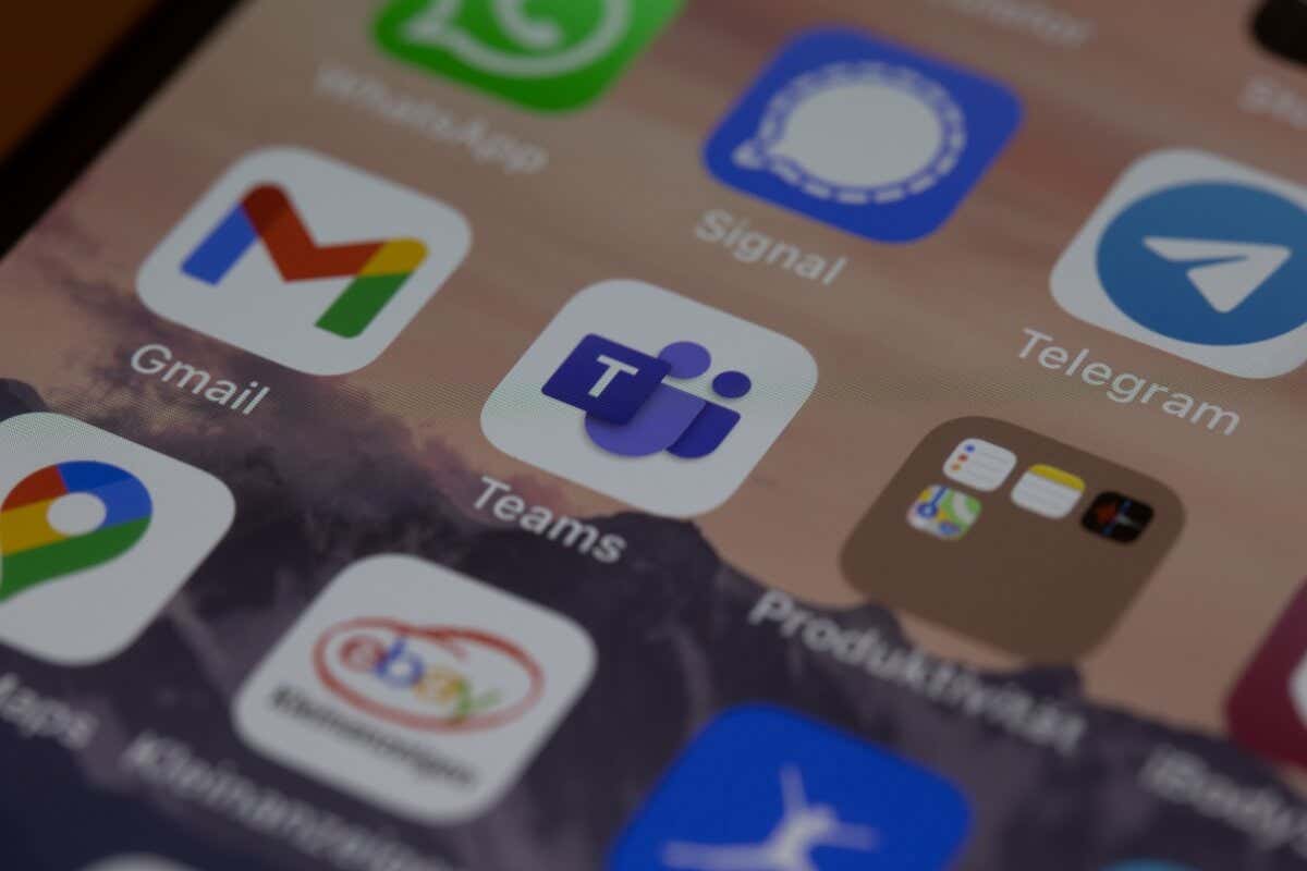 - Bàn trợ giúp Geek Nơi tải xuống hình ảnh nền Microsoft Teams thú vị để có hình ảnh miễn phí