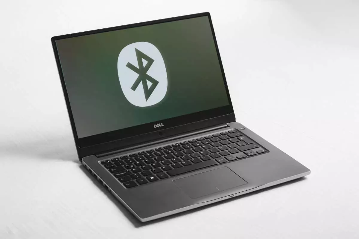 Cách khắc phục lỗi “Remove Failed” Bluetooth trong Windows 11 37 Máy tính xách tay Dell Windows có biểu tượng Bluetooth trên màn hình